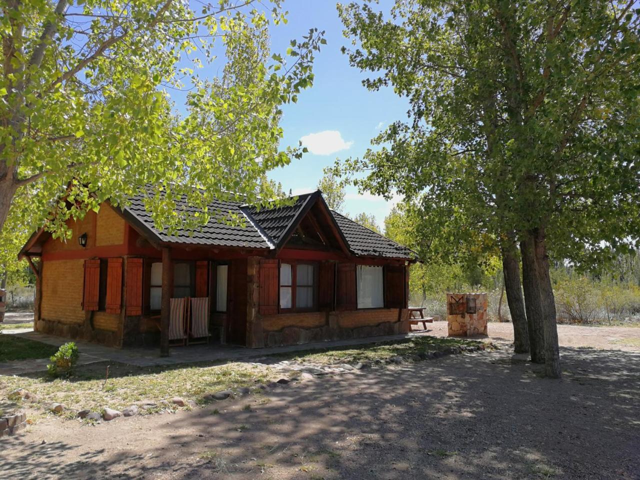 Escondidas * Valle Grande (Mendoza)